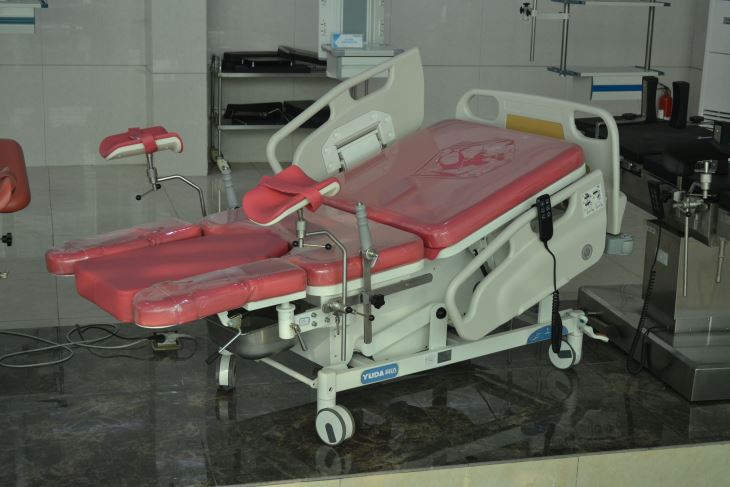 Operation Theatre Bed